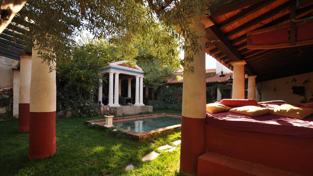 Termas Aqua Libera Guest House Aljucén Екстериор снимка